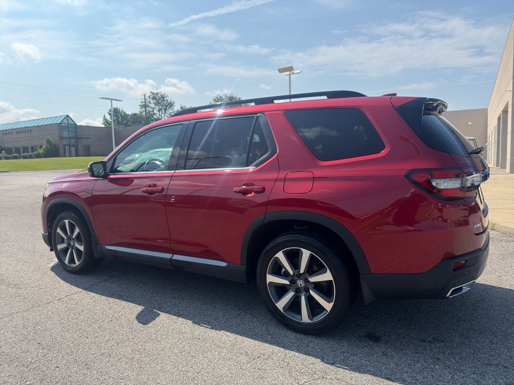 Certified 2024 Honda Pilot Touring SUV