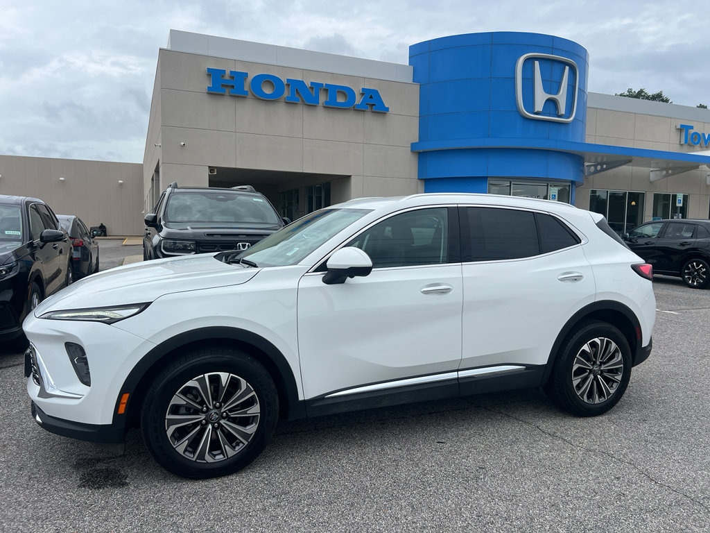 Used 2024 Buick Envision Preferred SUV