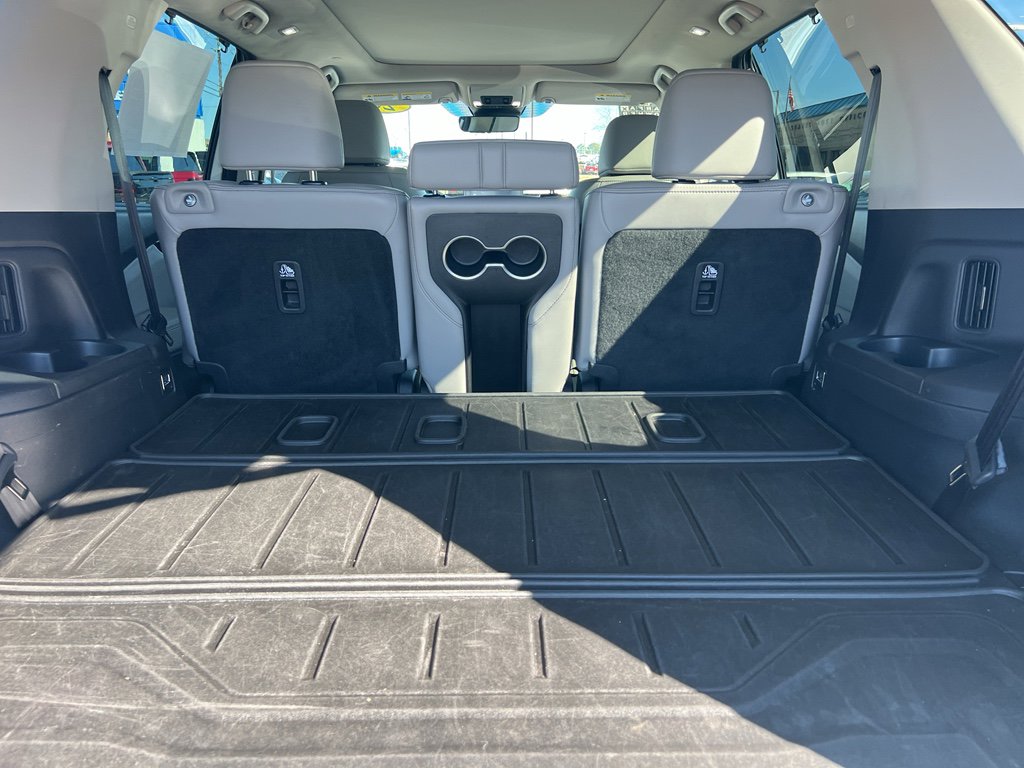 2023 Honda Pilot Touring - Photo 17