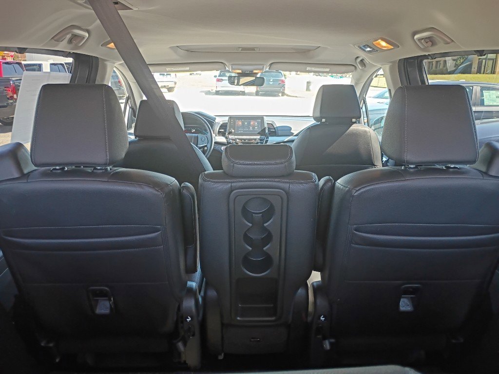 2024 Honda Odyssey EX-L - Photo 16