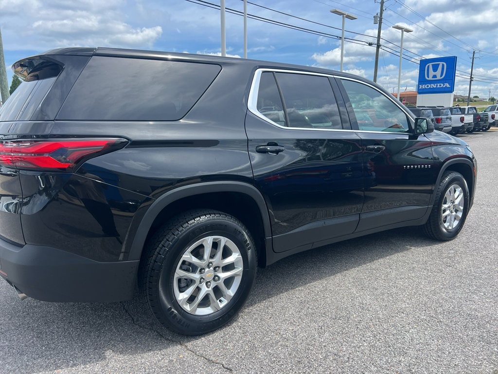 Used 2022 Chevrolet Traverse LS w/1LS SUV