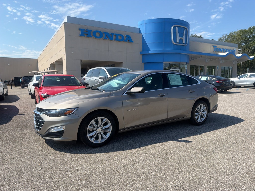 1G1ZD5ST6SF135881