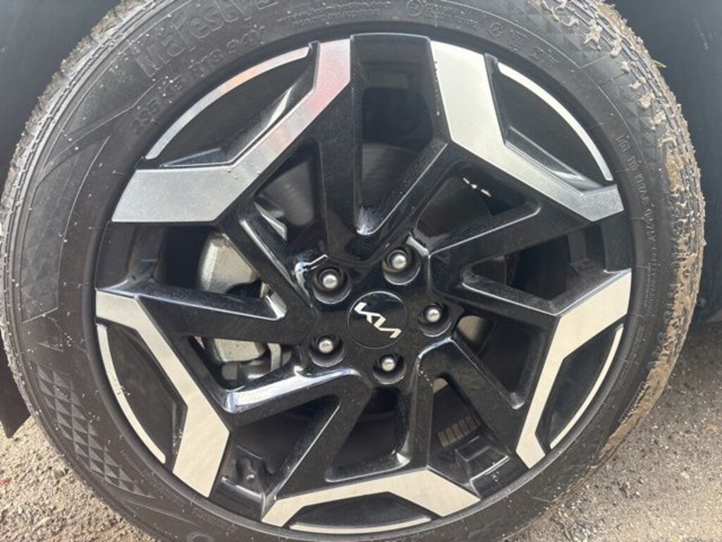 Used 2025 Kia Seltos SX SUV