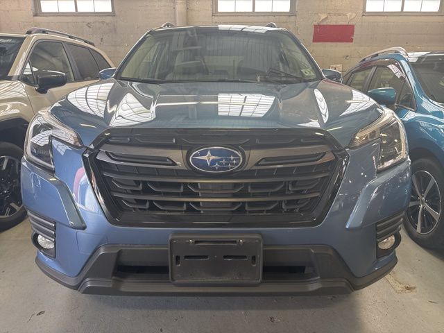 Used 2022 Subaru Forester Limited with VIN JF2SKAPC0NH482519 for sale in Englewood, NJ