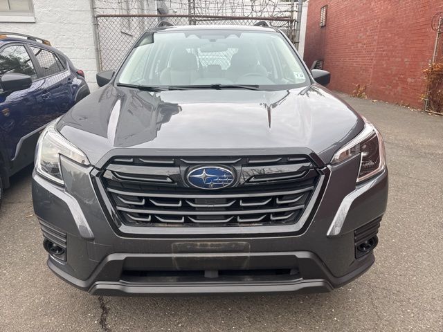 2023 Subaru Forester Base photo 2