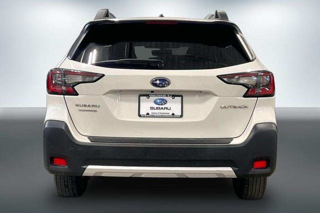 Used 2023 Subaru Outback Limited SUV