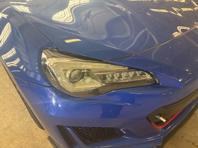 2018 Subaru BRZ tS photo 2