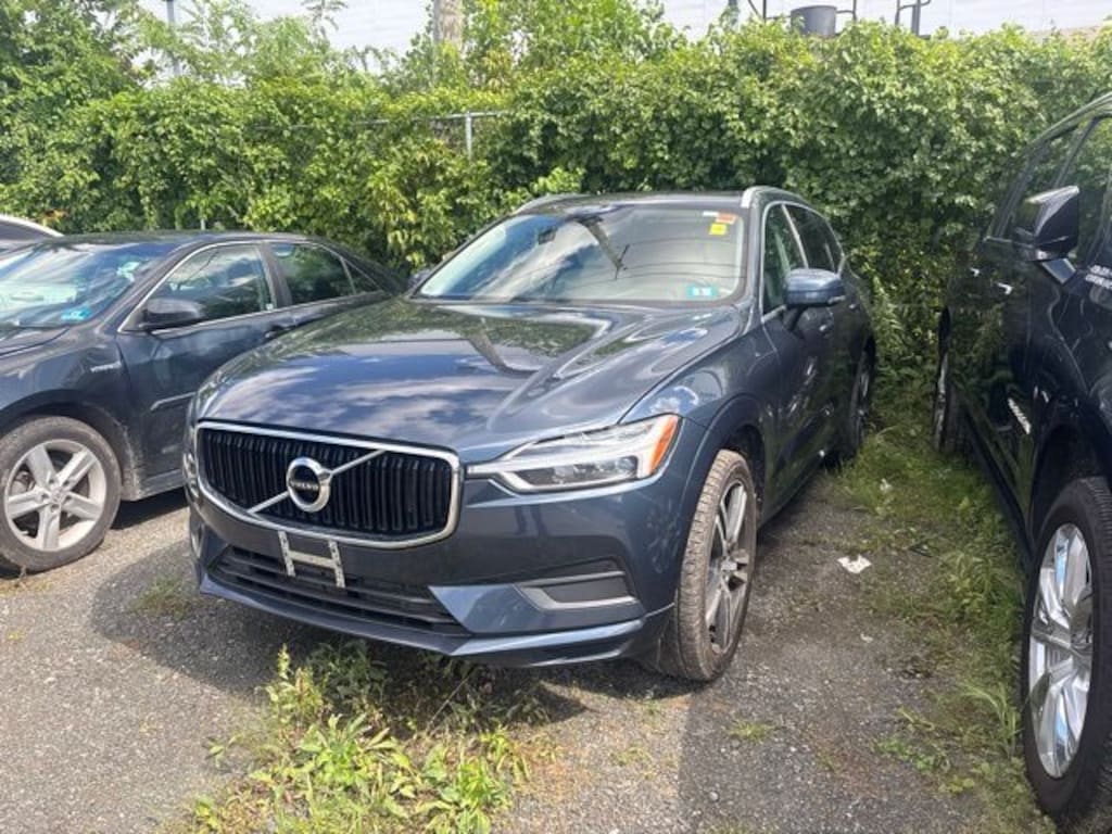 Used 2020 Volvo XC60 T6 Momentum SUV