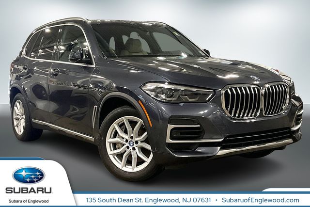 2022 BMW X5 45e