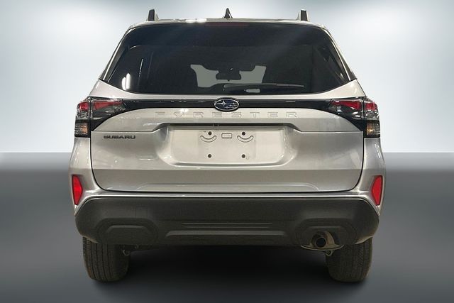 2025 Subaru Forester Premium photo 4