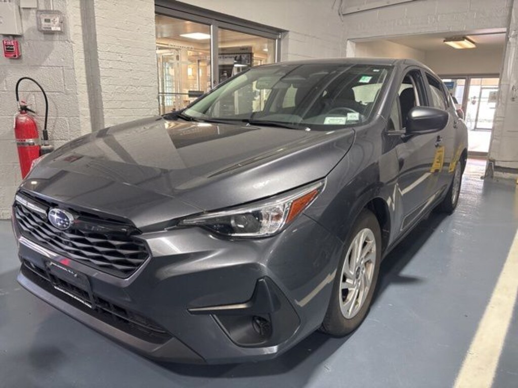 Used 2024 Subaru Impreza Base Hatchback