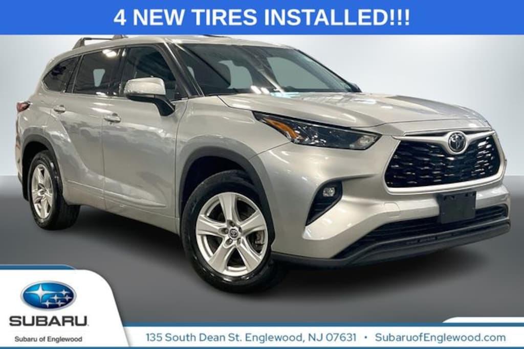 Used 2022 Toyota Highlander LE SUV