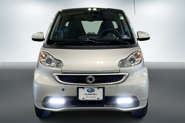 Used 2015 smart fortwo passion with VIN WMEEJ3BA1FK809967 for sale in Englewood, NJ