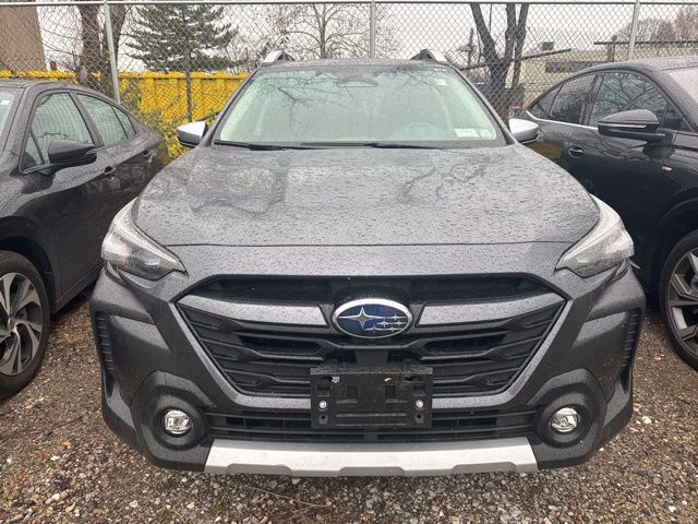 2023 Subaru Outback Touring XT photo 3