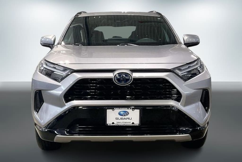 Used 2022 Toyota RAV4 Hybrid SE SUV