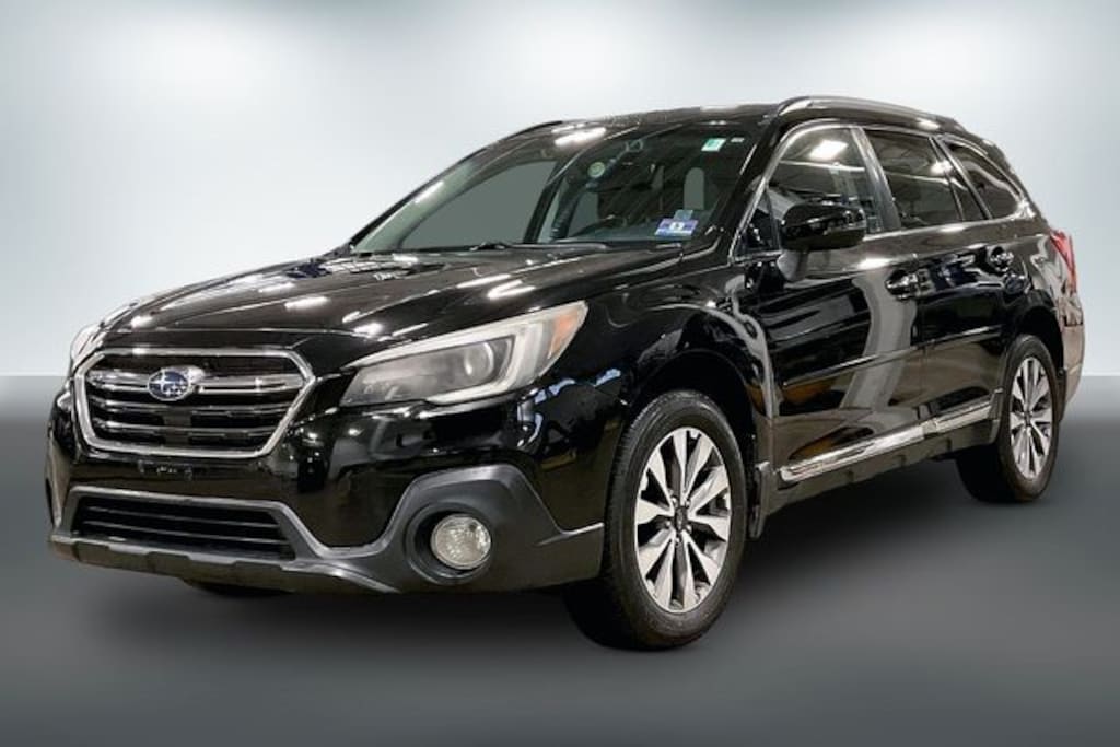 Used 2018 Subaru Outback 2.5i SUV