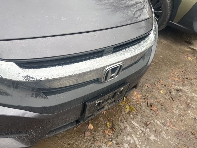 2017 Honda Civic LX photo 3