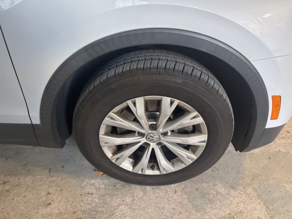 Used 2018 Volkswagen Tiguan 2.0T SE SUV