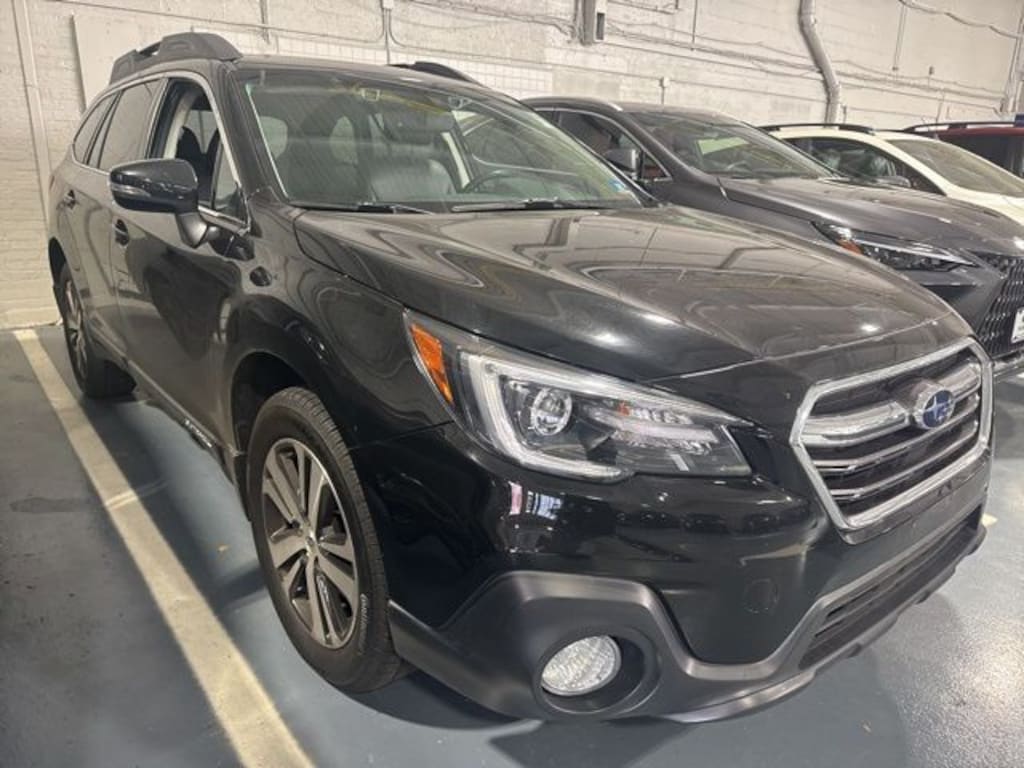 Used 2018 Subaru Outback 2.5i SUV