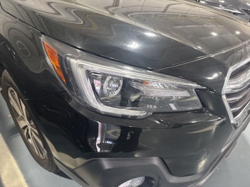Used 2018 Subaru Outback 2.5i SUV