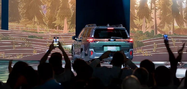 200_2026_Outback_Reveal_NYIAS_xl-1.png