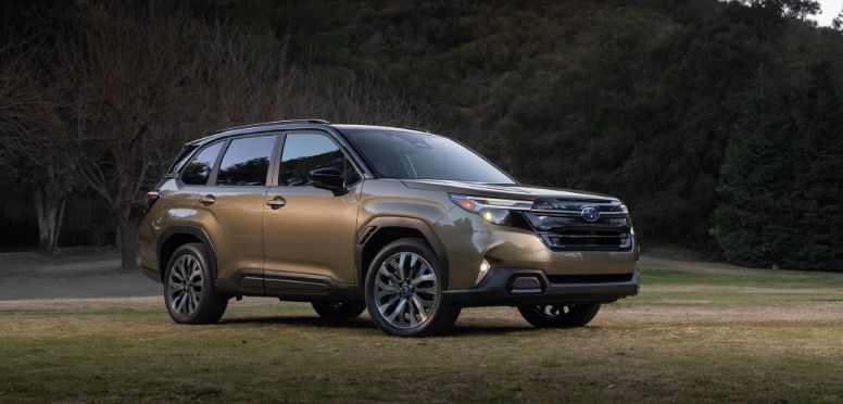 2025_Subaru_ForesterHybrid_02%20(1).jpg