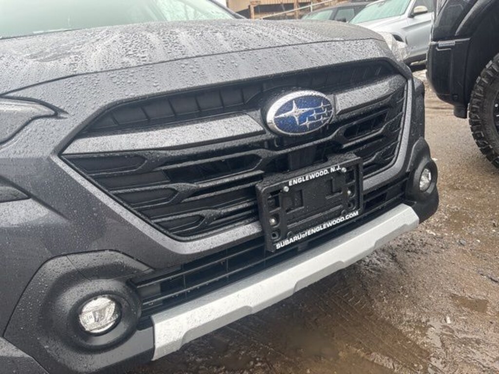 Used 2025 Subaru Outback Limited SUV