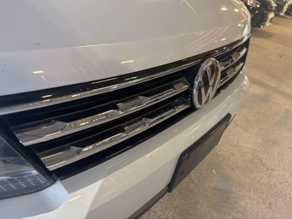Used 2018 Volkswagen Tiguan 2.0T SE SUV