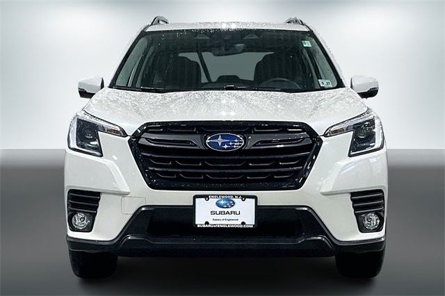 Used 2022 Subaru Forester Limited with VIN JF2SKAPC7NH495025 for sale in Englewood, NJ