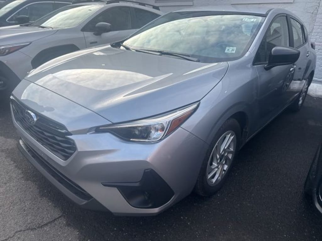 Used 2025 Subaru Impreza Base Hatchback