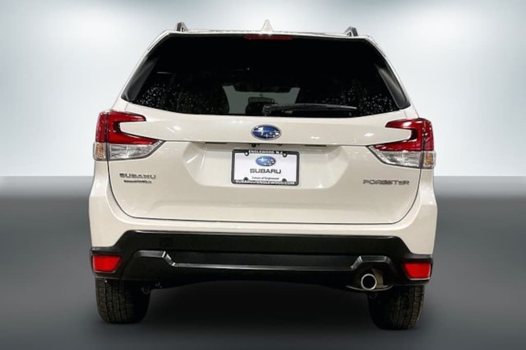 Used 2022 Subaru Forester Limited SUV