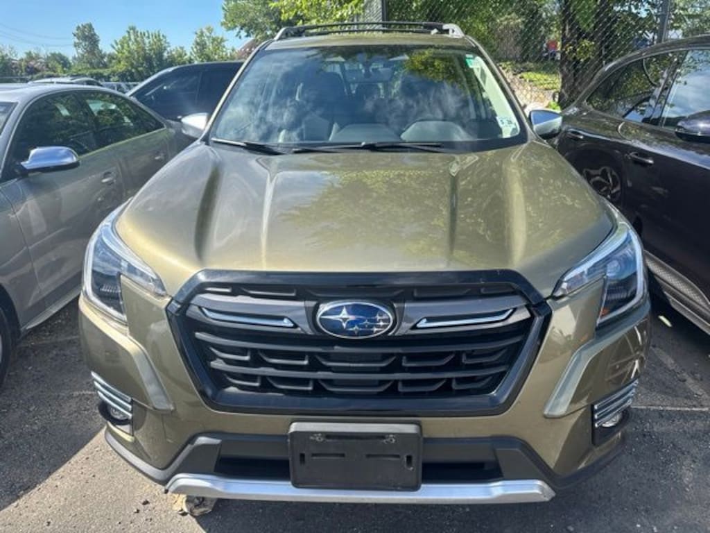 Used 2023 Subaru Forester Touring SUV