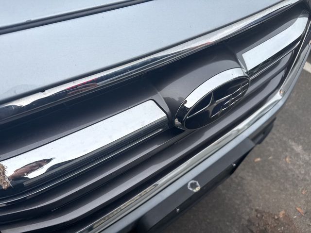 2018 Subaru Outback 2.5i Premium photo 3