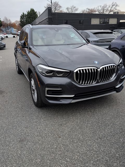 2022 Bmw X5 xDrive45e photo 2