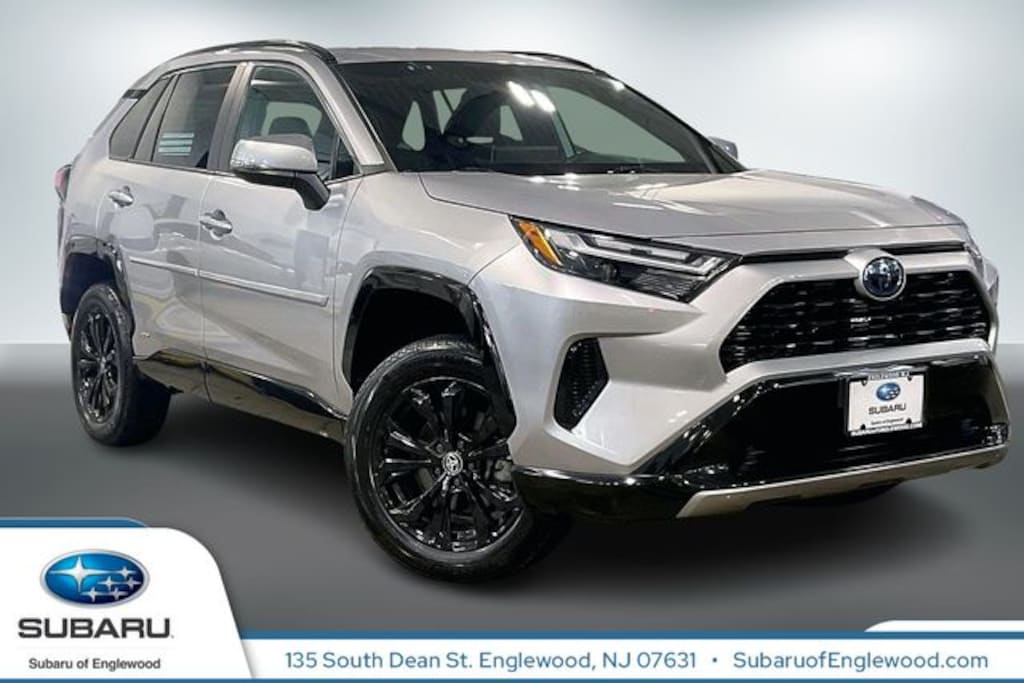 Used 2022 Toyota RAV4 Hybrid SE SUV