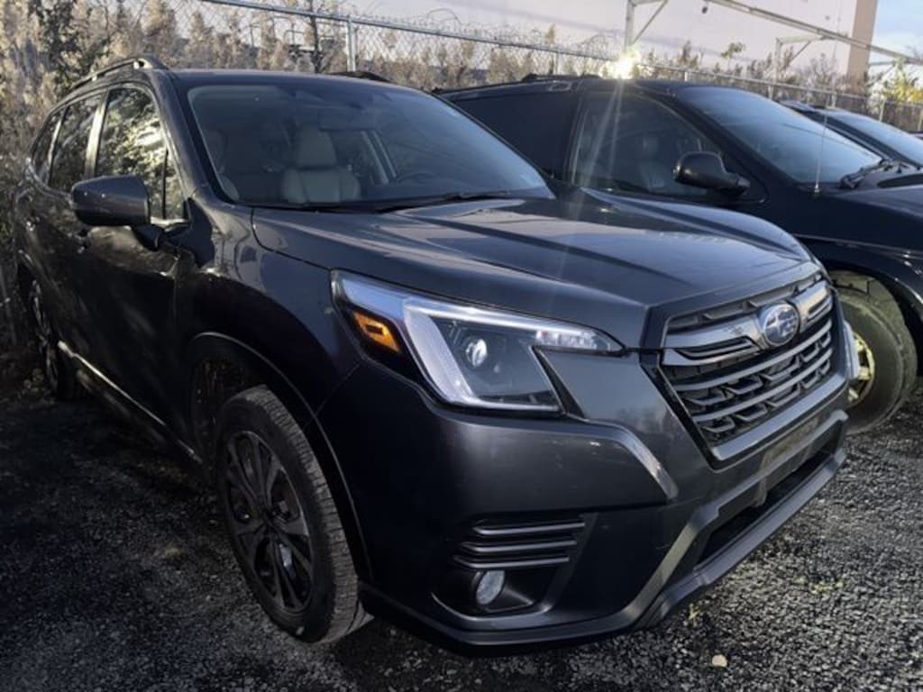 Used 2023 Subaru Forester Limited SUV