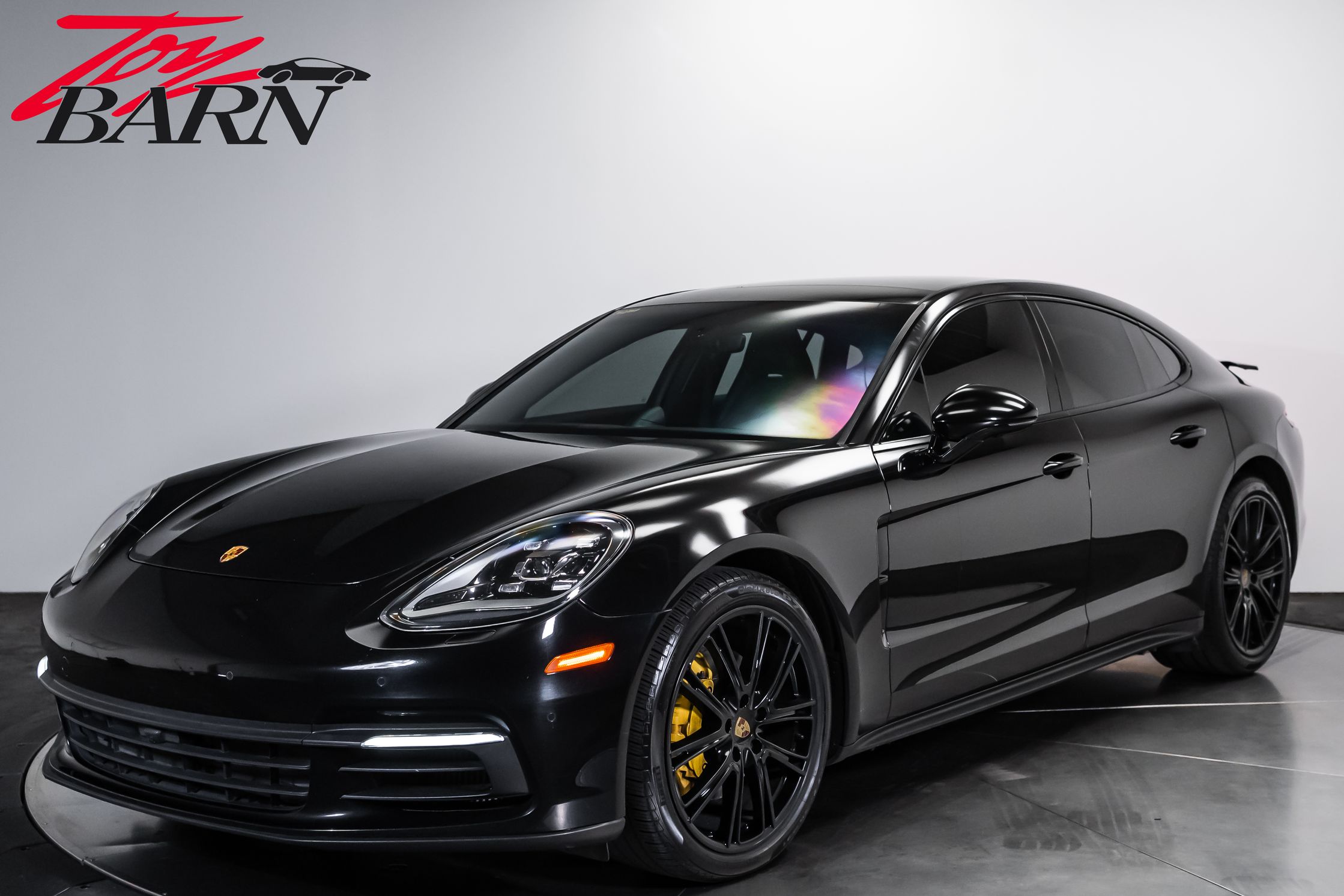 2020 Porsche Panamera 4S's photo