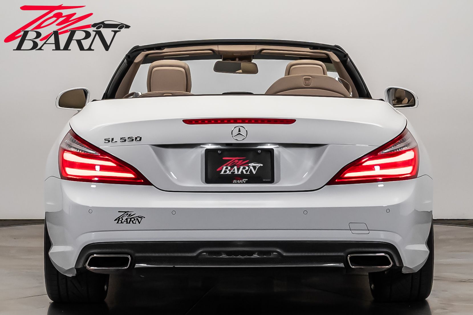 2015 Mercedes Benz SL 550 AMG photo 4