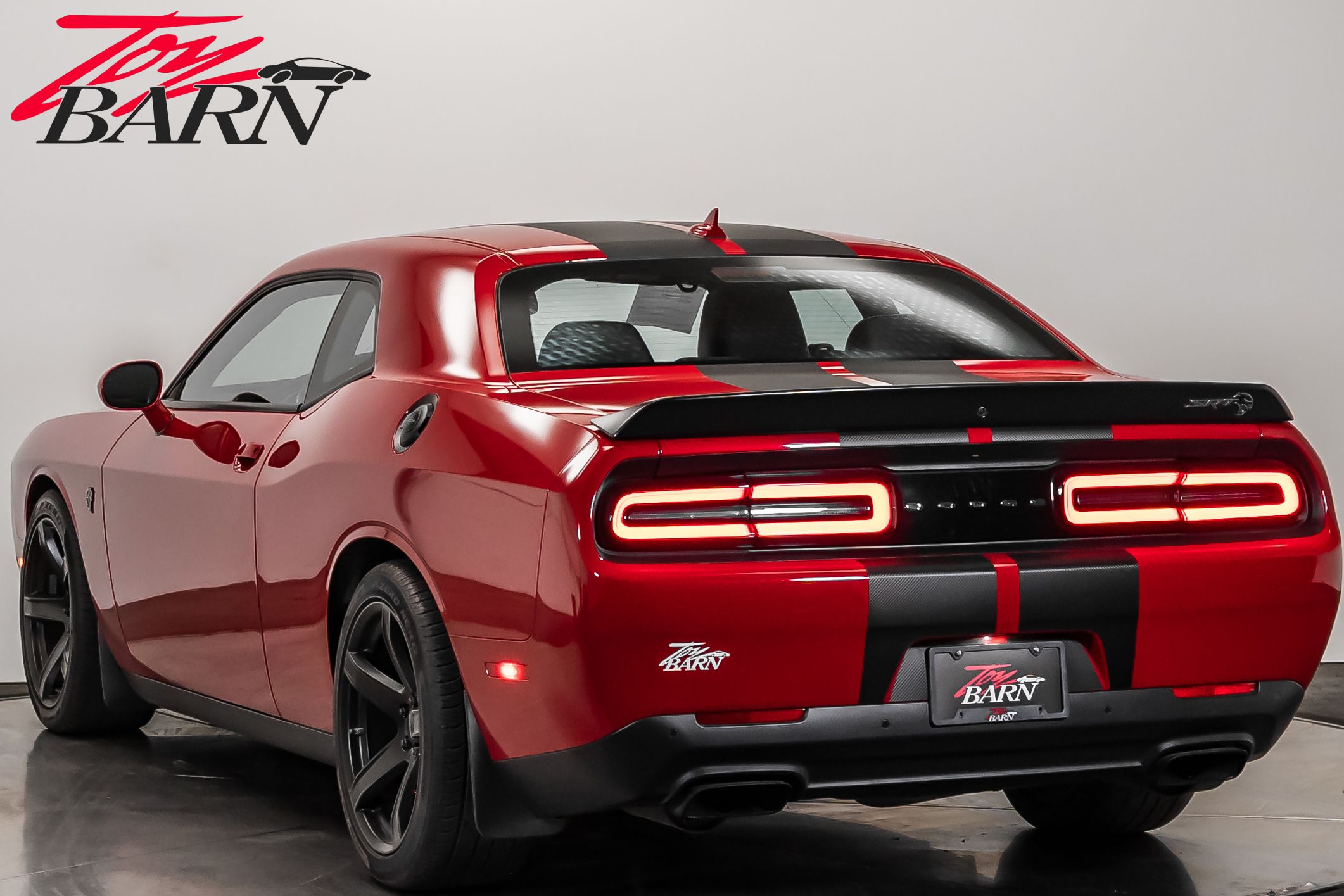 2017 Dodge Challenger SRT8 Hellcat photo 3