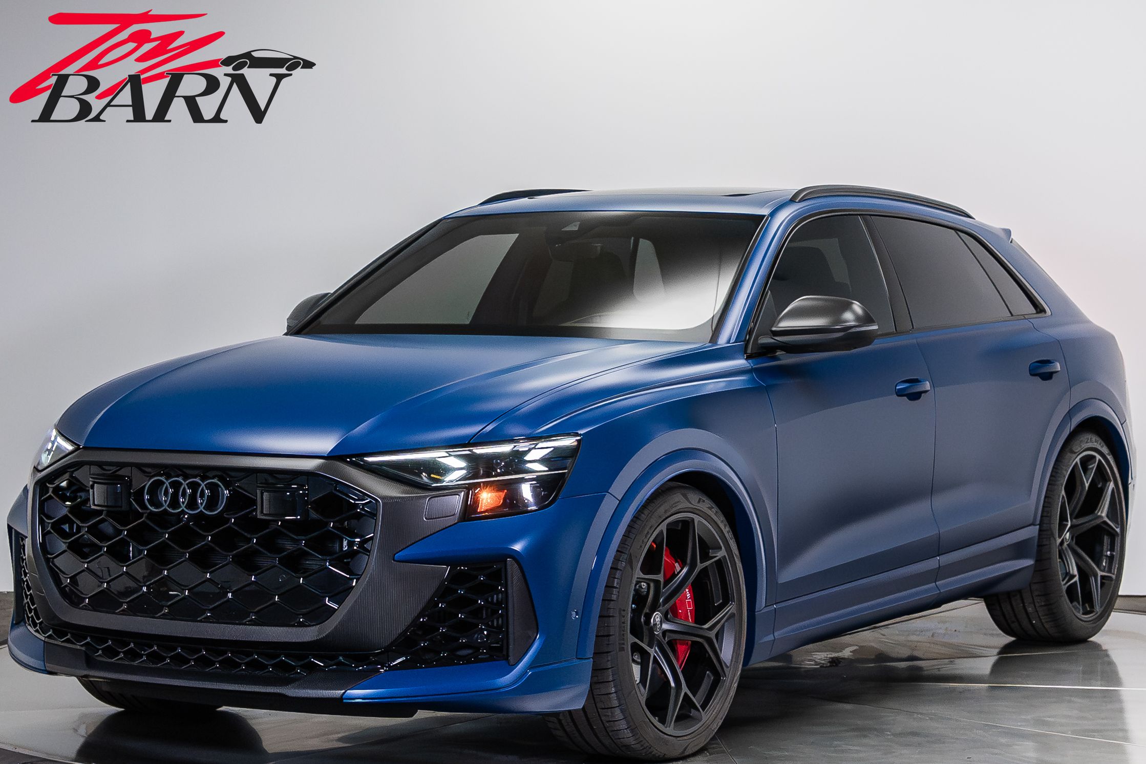 2025 Audi RS Q8 -'s photo