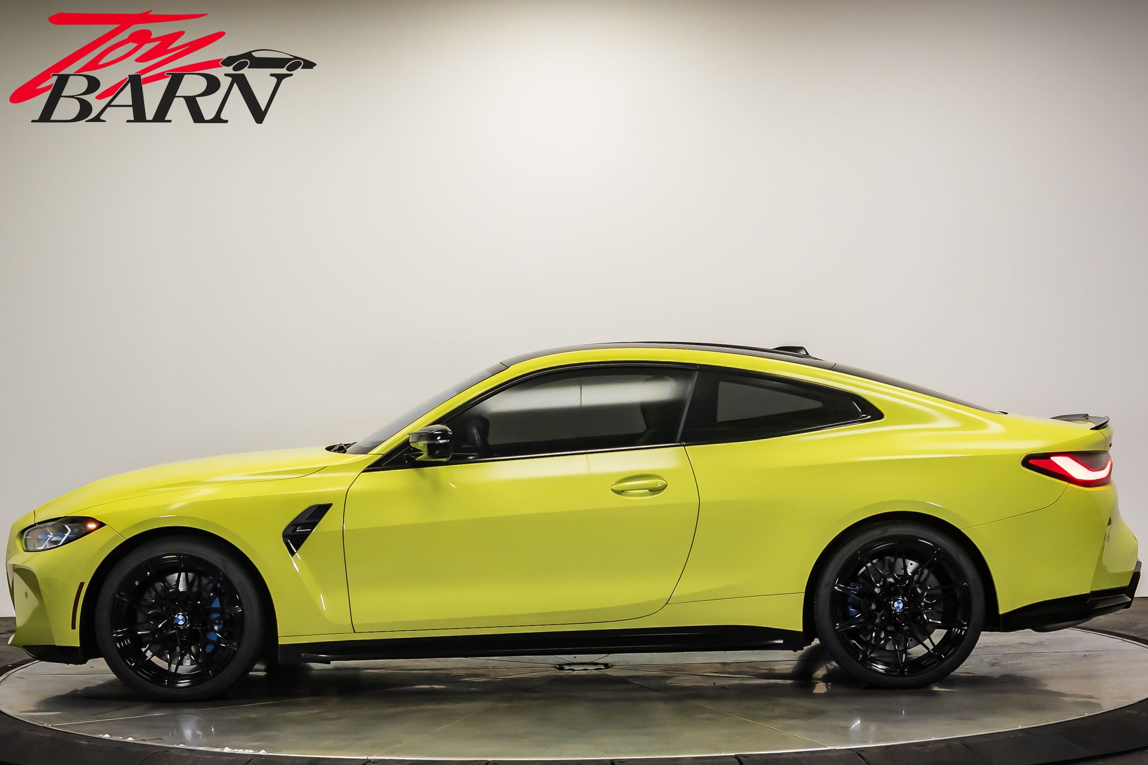 2024 Bmw M4 Competition xDrive photo 2