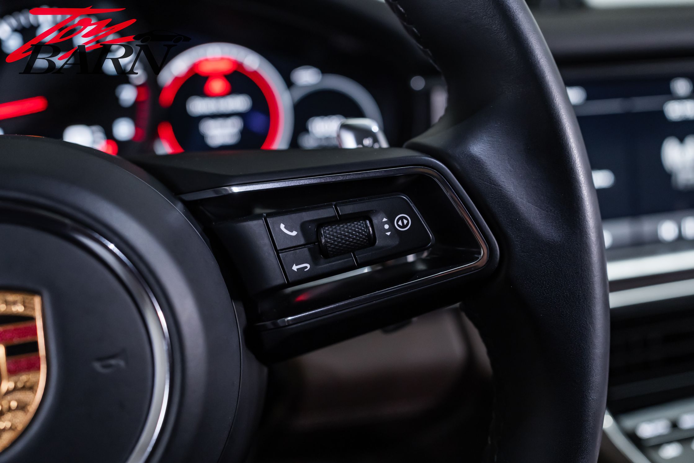 2022 Porsche Panamera Platinum Edition - Photo 32