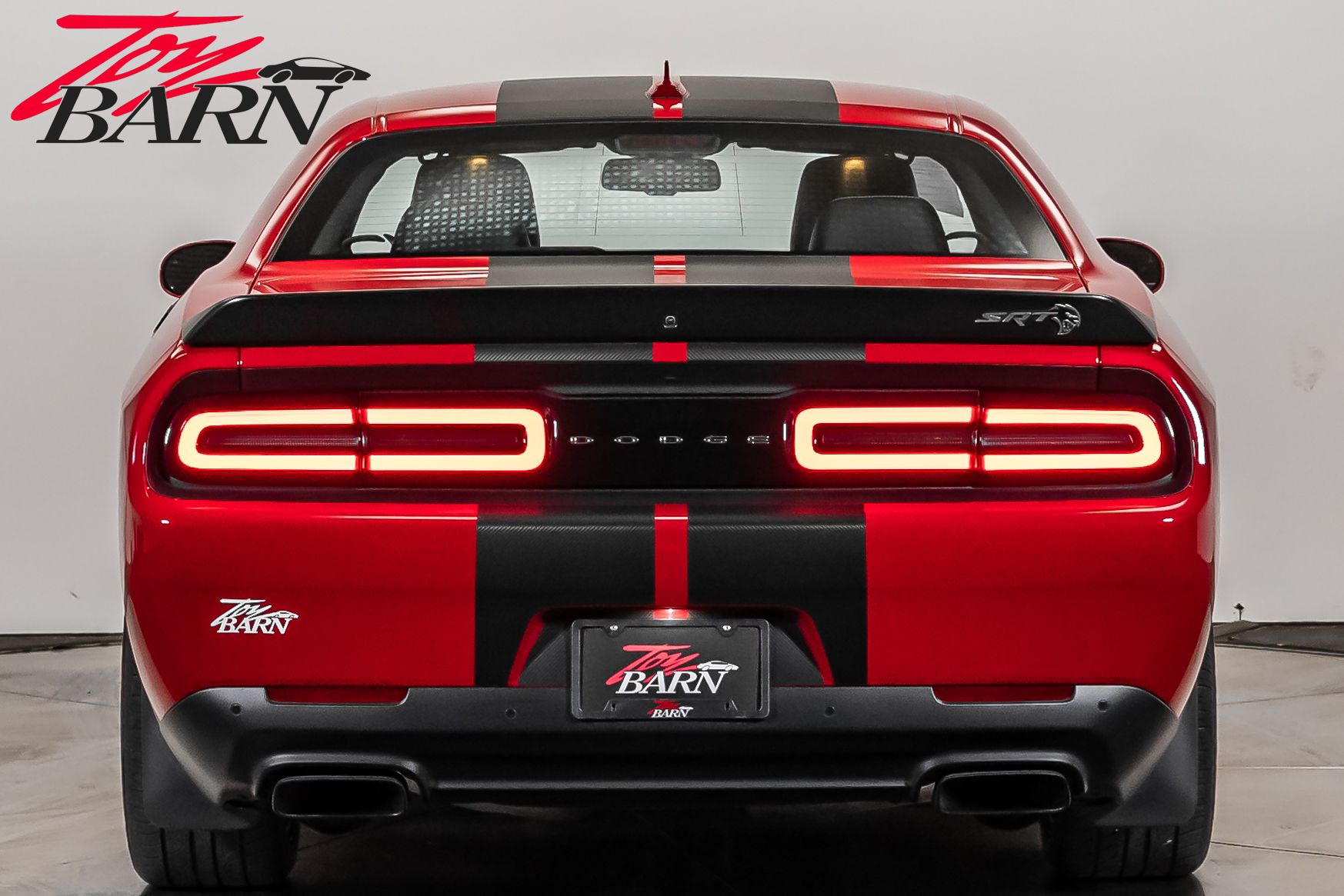 2017 Dodge Challenger SRT8 Hellcat photo 4