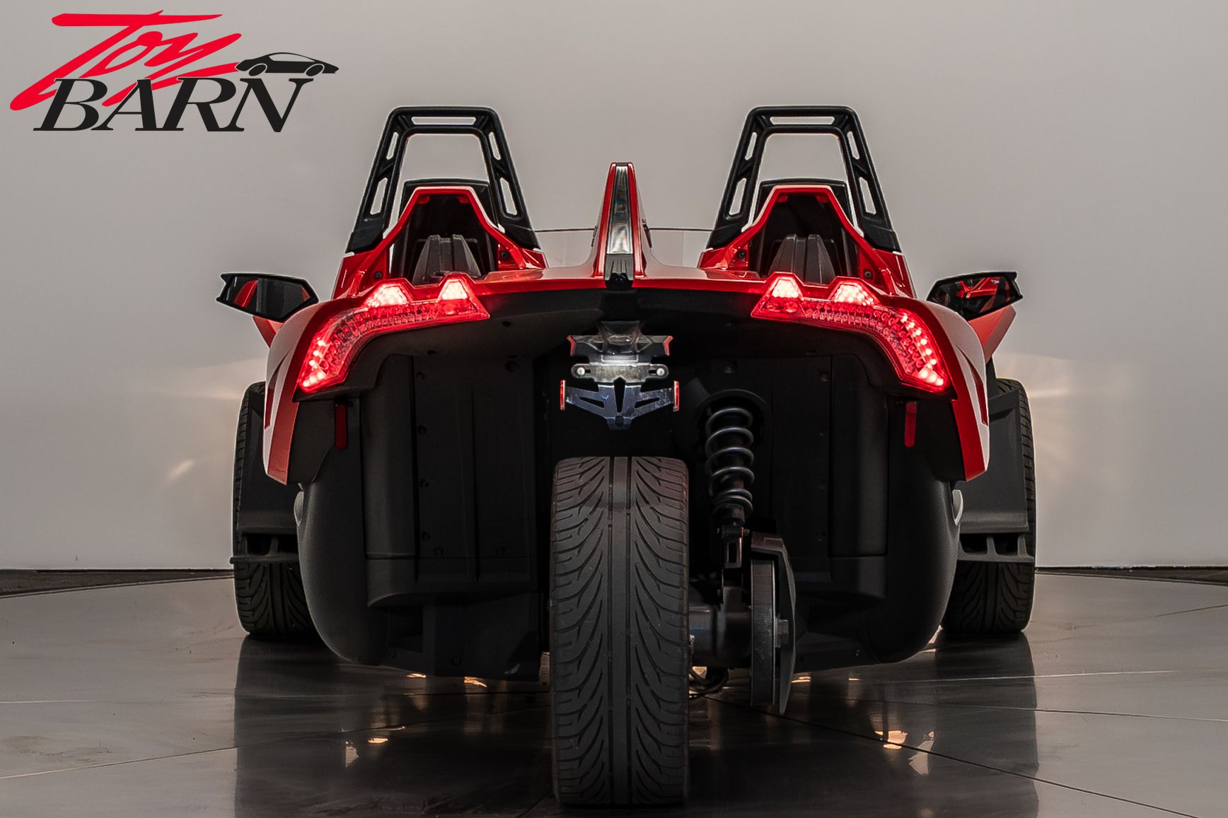 2015 Slingshot Slingshot Open Cab photo 4