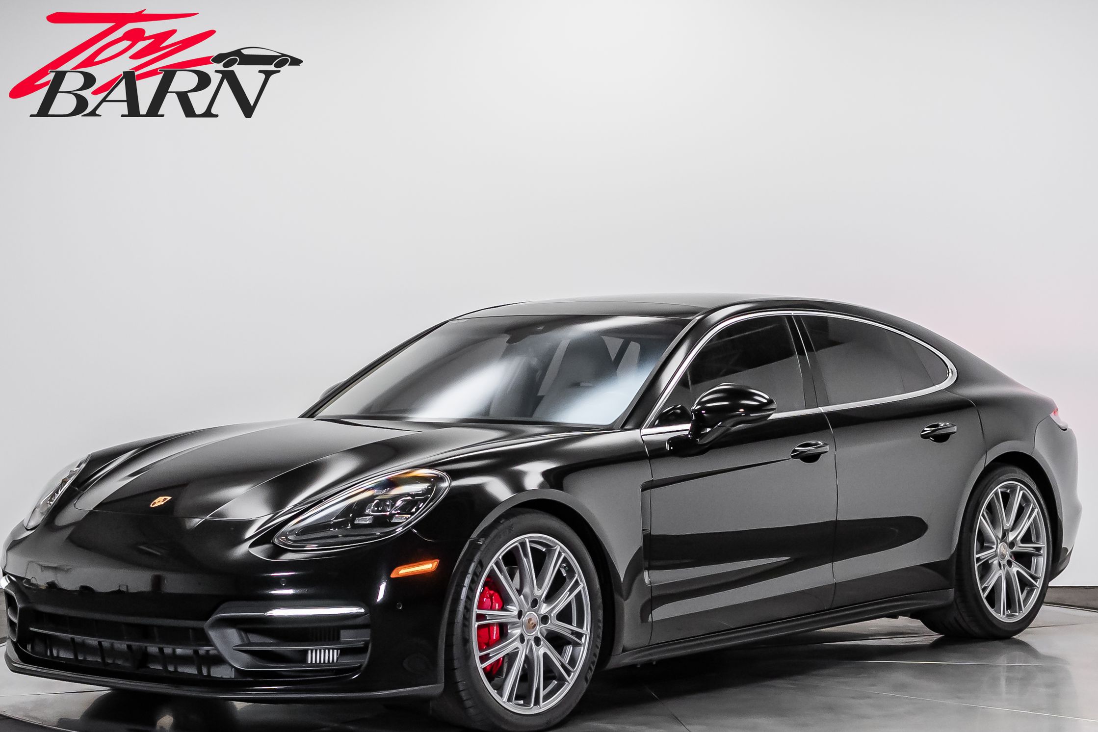 2022 Porsche Panamera S