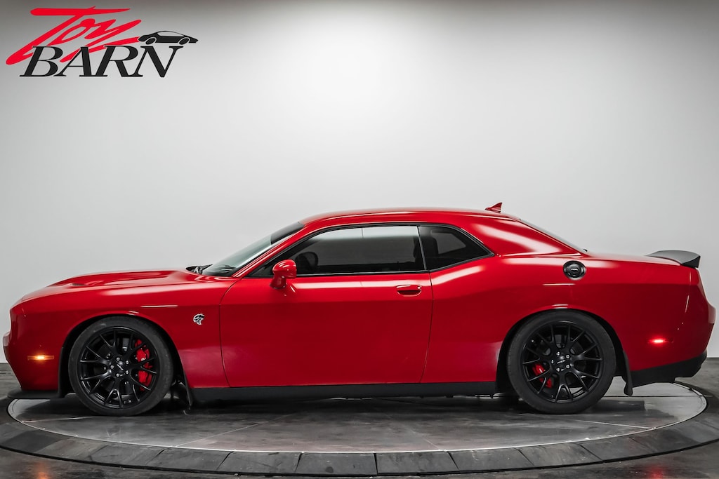 Used 2015 Dodge Challenger SRT Hellcat Coupe