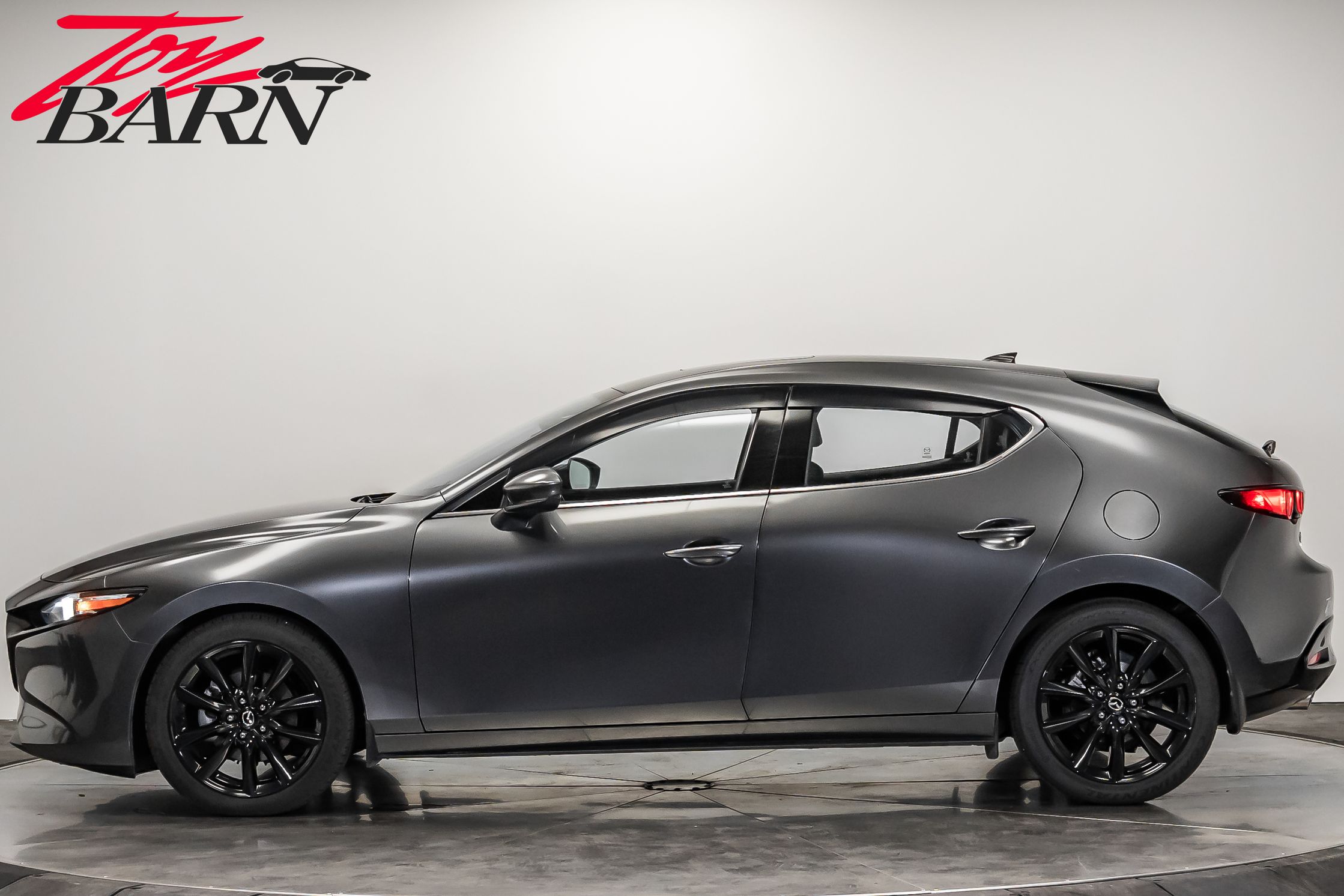 2019 Mazda Mazda3 Premium photo 2