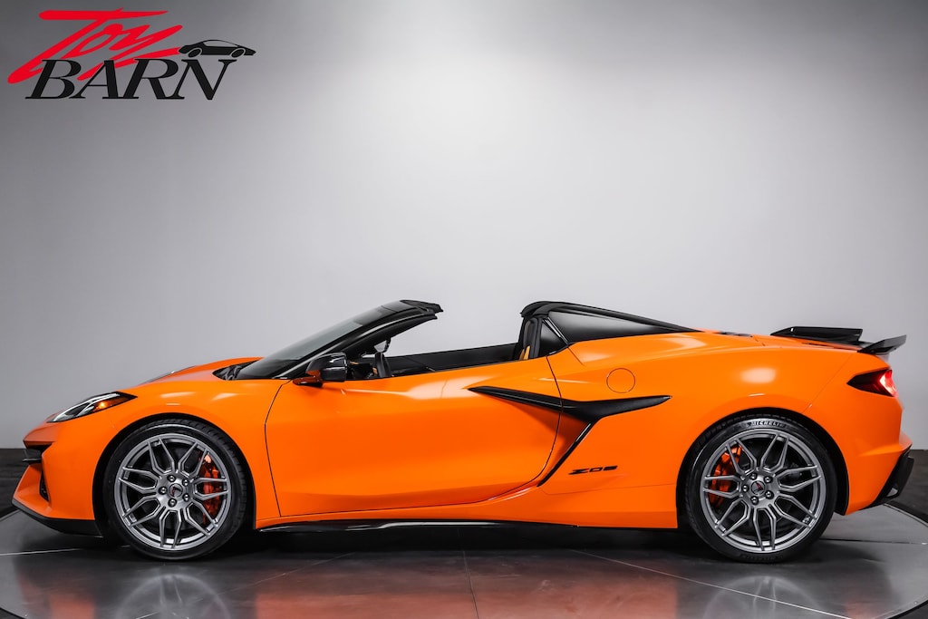 Used 2024 Chevrolet Corvette Stingray Z06 2LZ Convertible $147K MSRP! Convertible