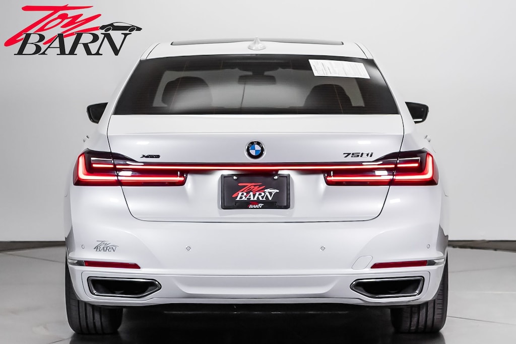 Used 2022 BMW 750i xDrive $107K MSRP! Sedan