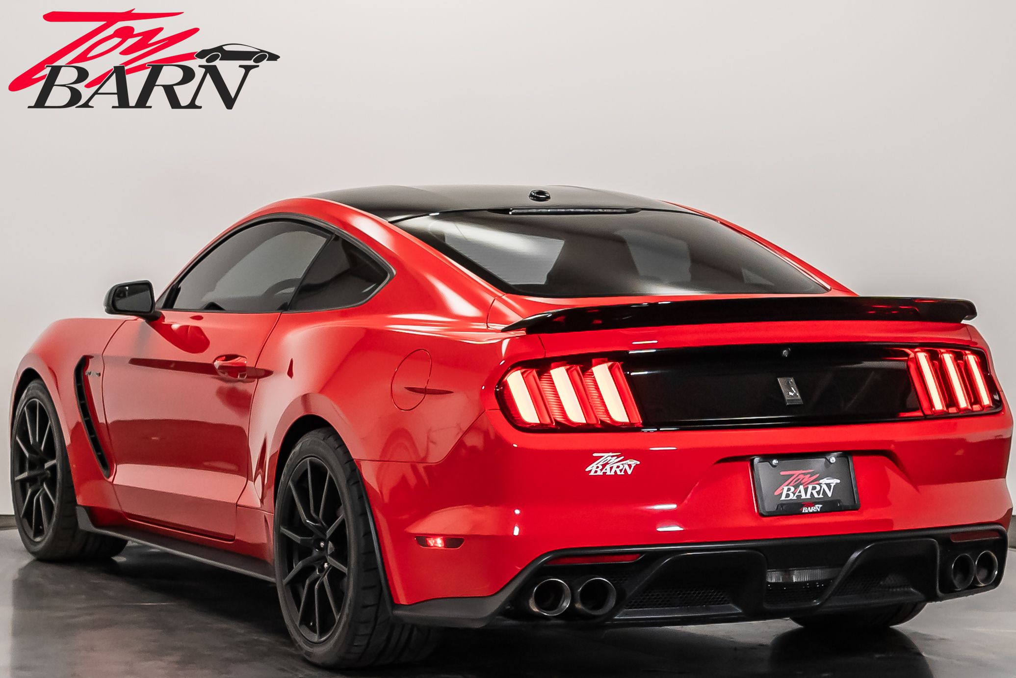 2018 Ford Mustang Shelby GT350R photo 3